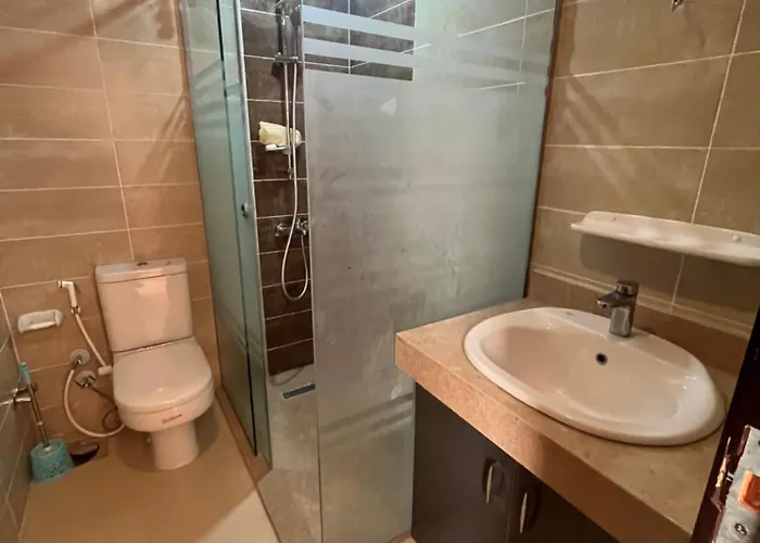 Two Bedroom In Lilly Land Apartman *