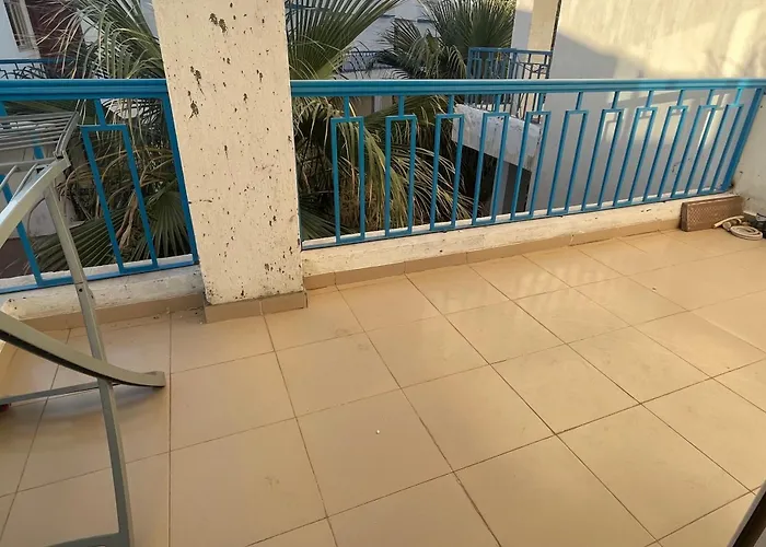 Two Bedroom In Lilly Land Apartman